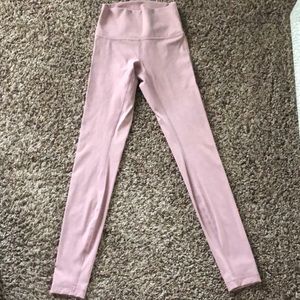 Pink lululemon leggings